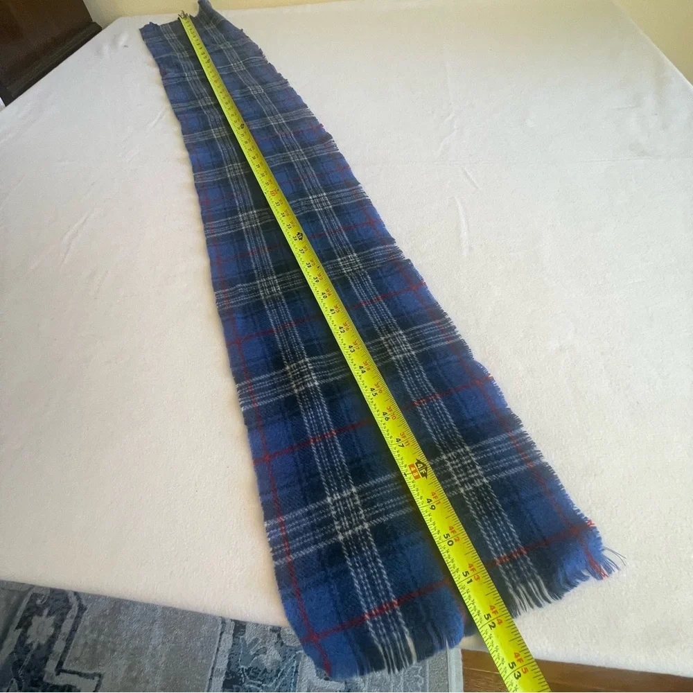 Vintage Blue Tartan 100% Lambswool Scarf Made in Scotland Heritage Wool Preppy